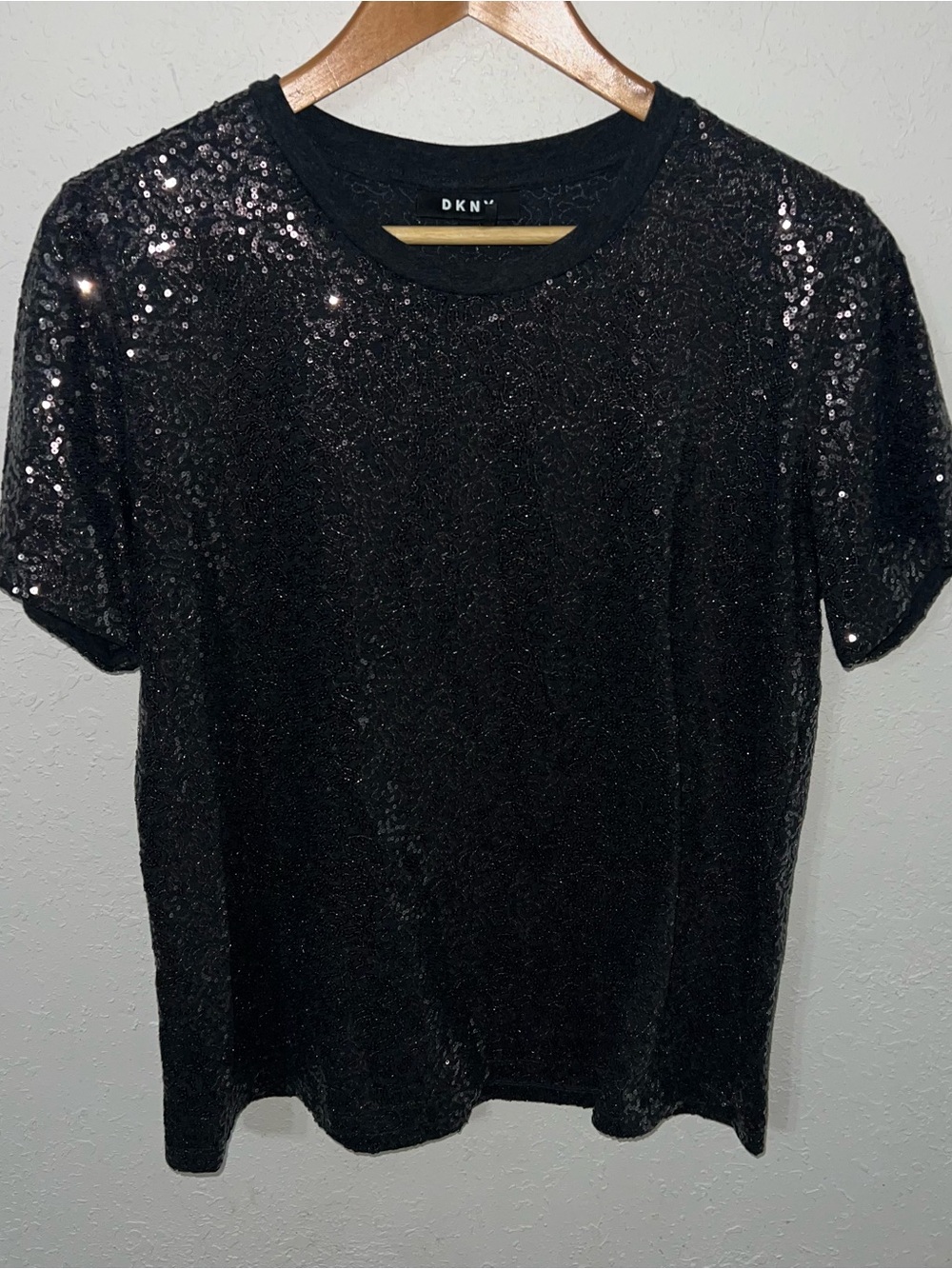 DKNY Short Sleeve Sequin Top Dark Gray Size Large.